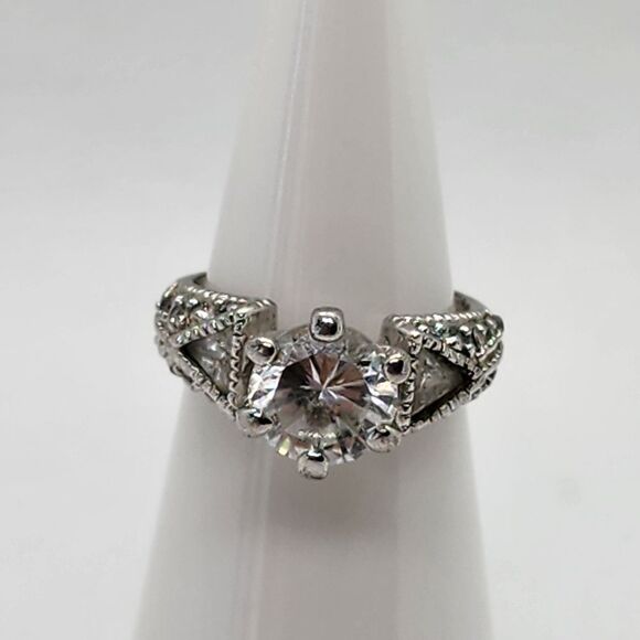 Avon Art Deco Silver Tone & Clear CZ Ring (4.75) - Picture 1 of 8